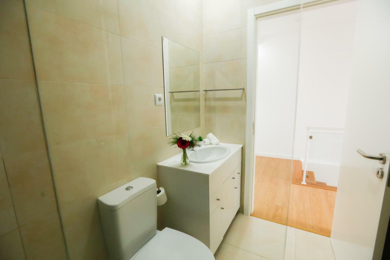 2 Towers Apartment Понта-Делгада Екстер'єр фото